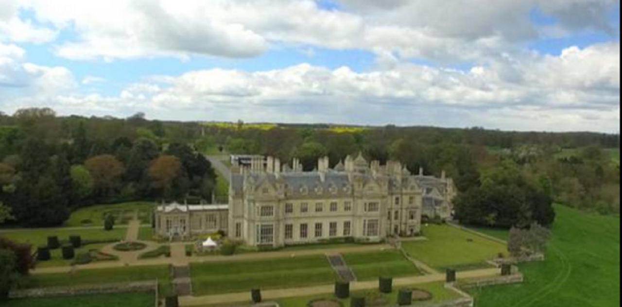Stoke Rochford Hall Grantham Bagian luar foto